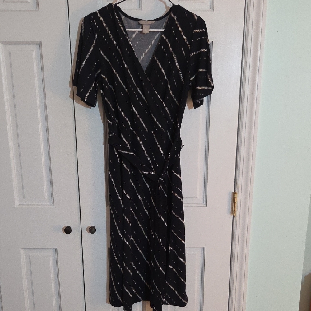 H&M Chic Striped Midi Dress - Picture 8 of 8